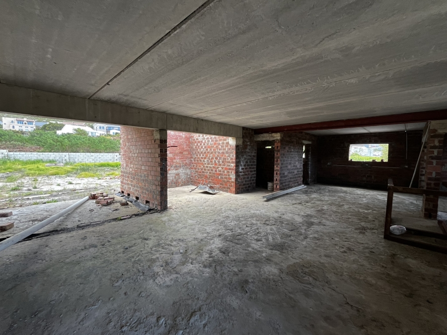 4 Bedroom Property for Sale in Bettys Bay Western Cape